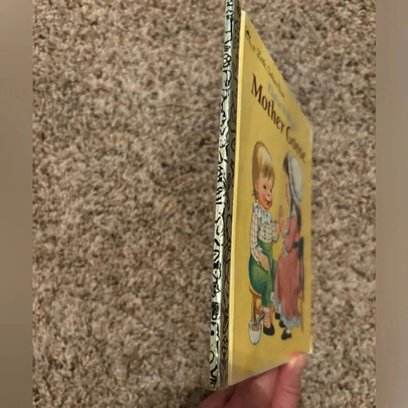 A Little Golden Book Eloise Wilkin’s Mother Goose - Picture 9 of 9